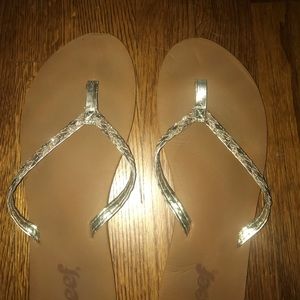 Reefs in gold/bronze